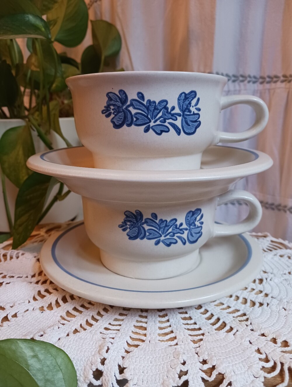 Set Of Vintage Phaltzgraff Cups Saucers Yorktowne Stoneware Cottagecore Farm